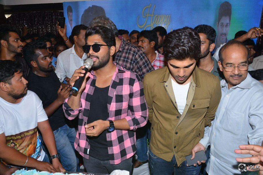 Allu-Arjun-Birthday-Celebrations-2017